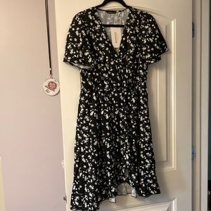 NWT Bloomchic wrap dress